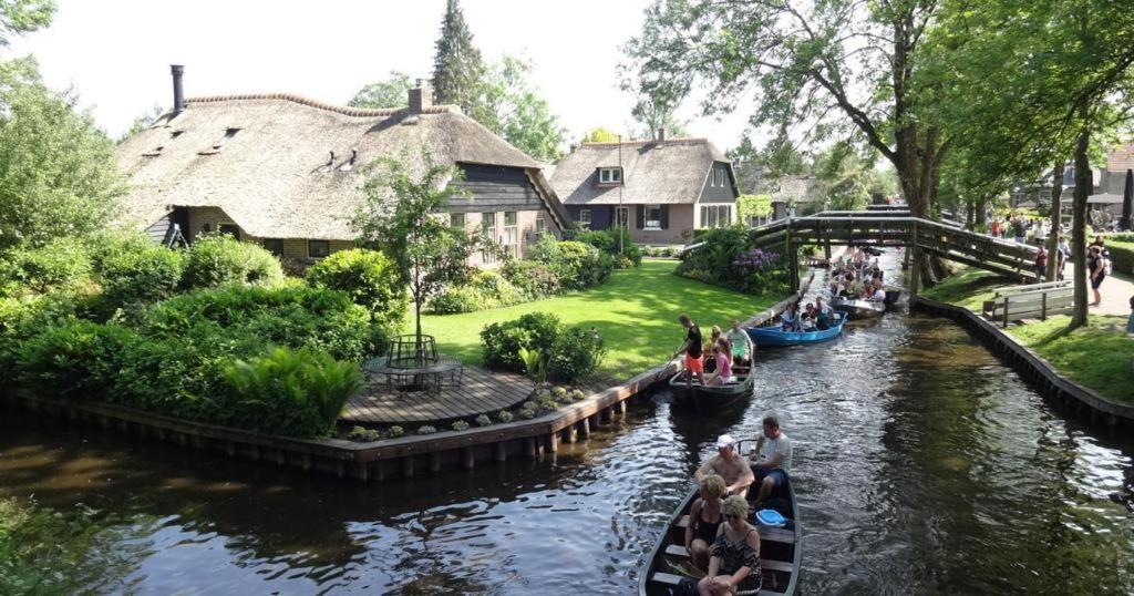 Beach House Giethoorn Wanneperveen Exteriör bild